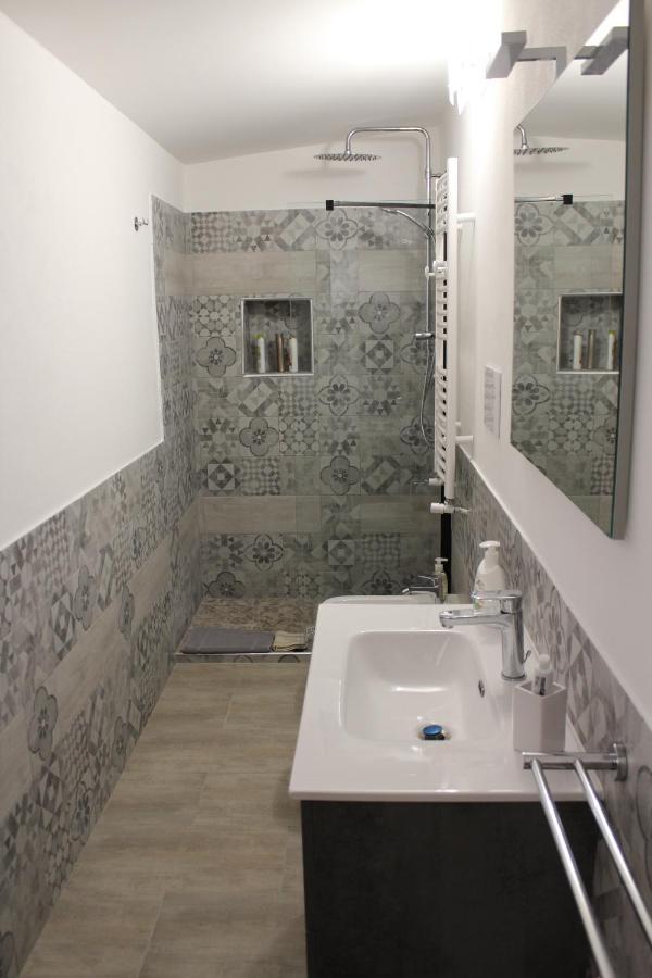 Zisa Home Ai Cantieri Culturali-Facile Posteggio In Strada No Ticket Palermo Zewnętrze zdjęcie